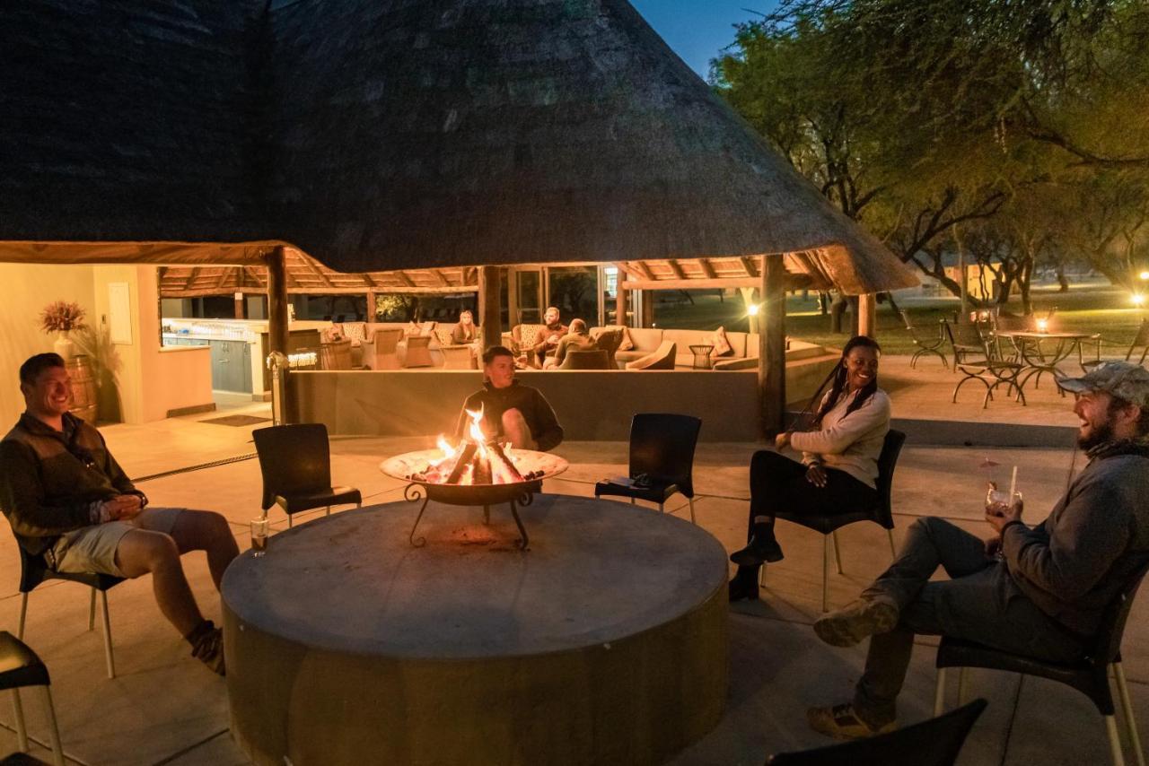 Mongena Private Game Lodge Rust de Winter Luaran gambar